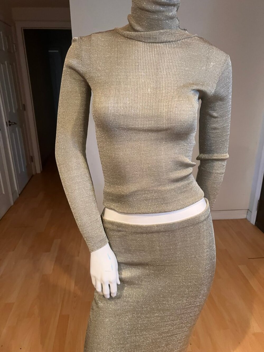 90'S ANNE KLEIN VINTAGE GOLD LUREX 3 PCS CARDIGAN TOP SKIRT SET SZ S SMALL - Picture 5 of 9